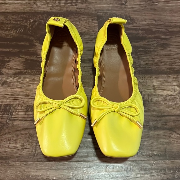 Tory Burch Shoes Tory Burch Womens Yellow Flats Poshmark
